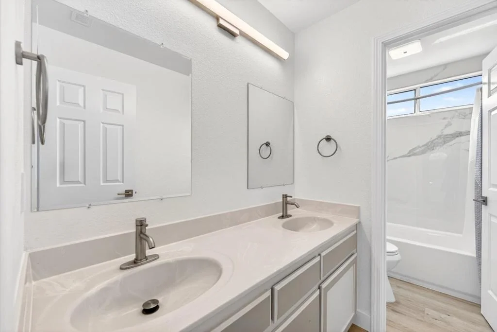 Photo of 15 Cheswick Circle