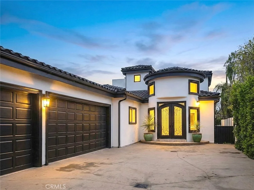 Photo of 5157 Avenida Oriente