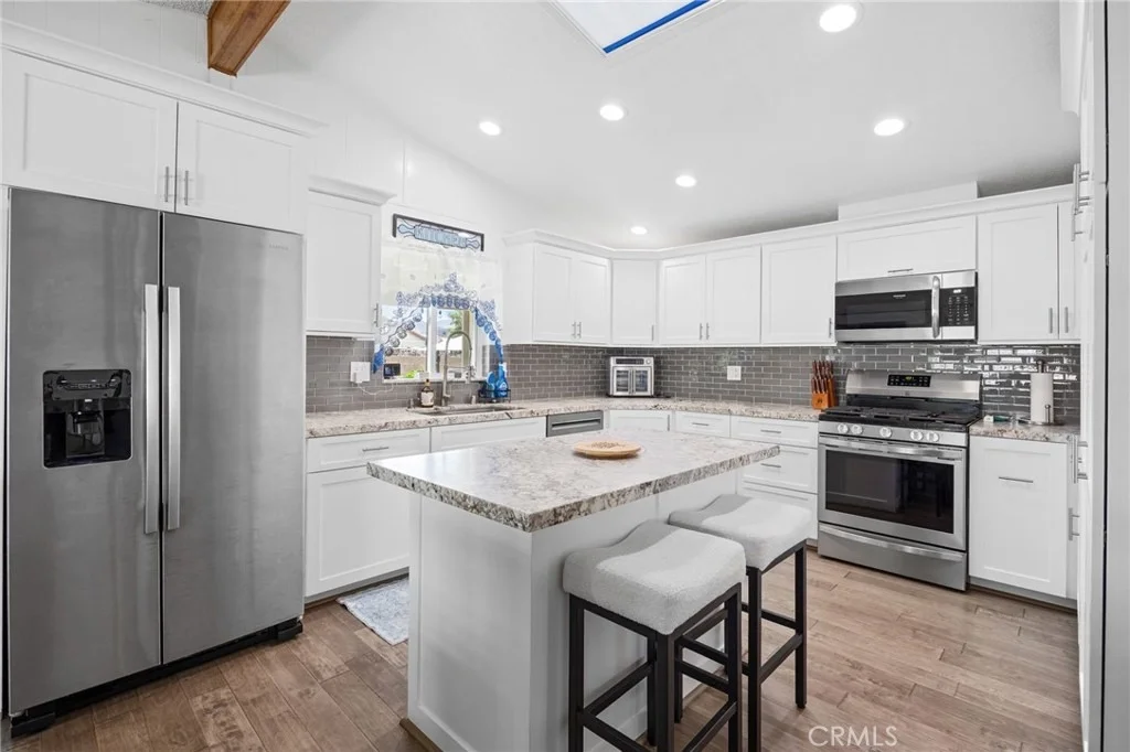 Photo of 1474 Bishop Drive