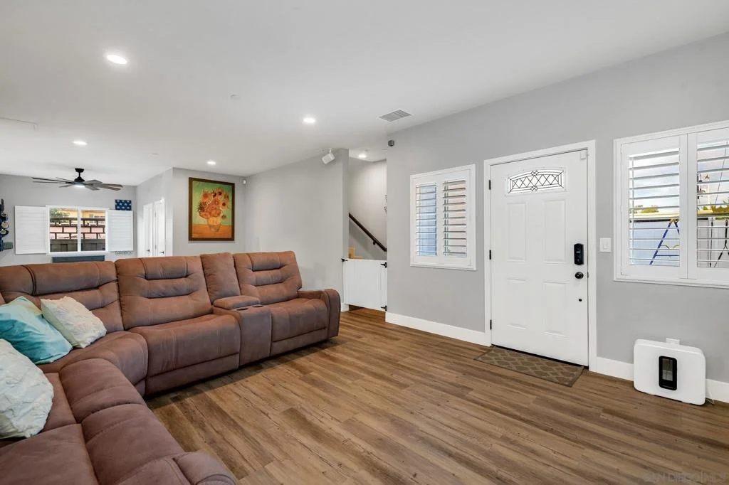 Photo of 571 Delaware