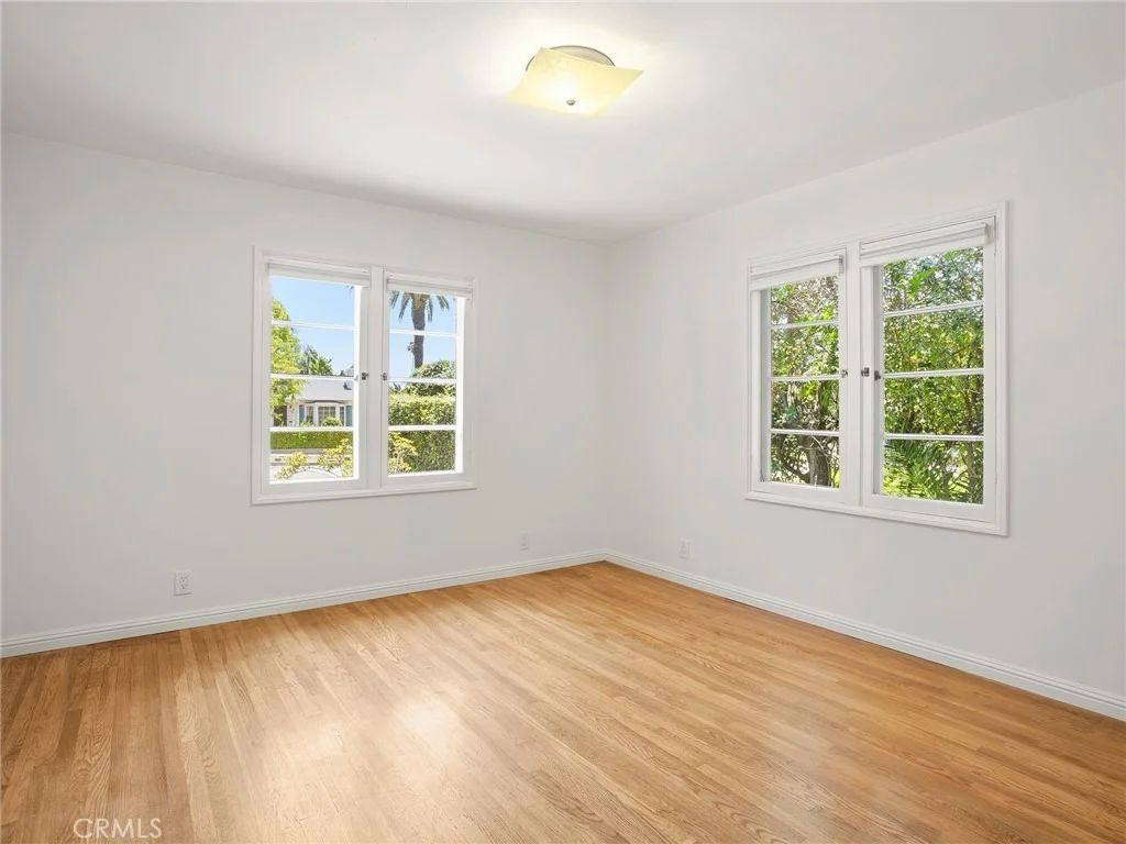Photo of 1727 N Hill Avenue