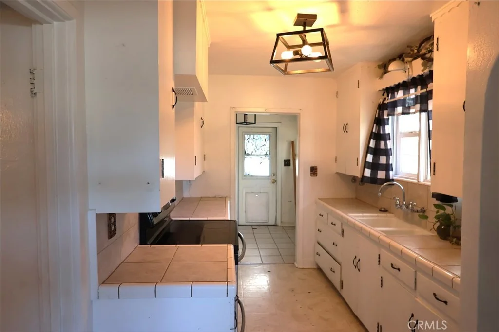 Photo of 409 4th St.