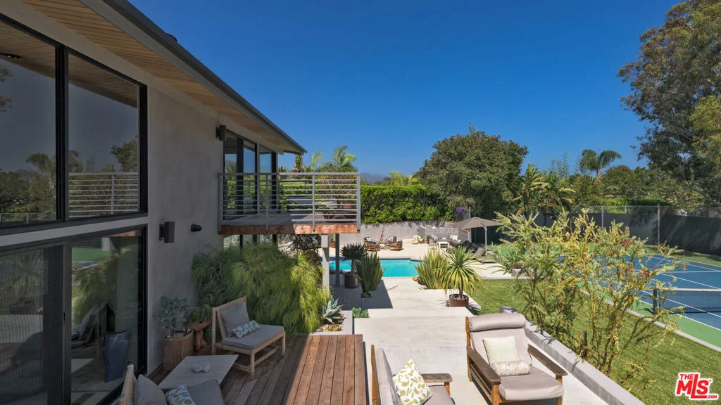 Photo of 6738 Wildlife Road