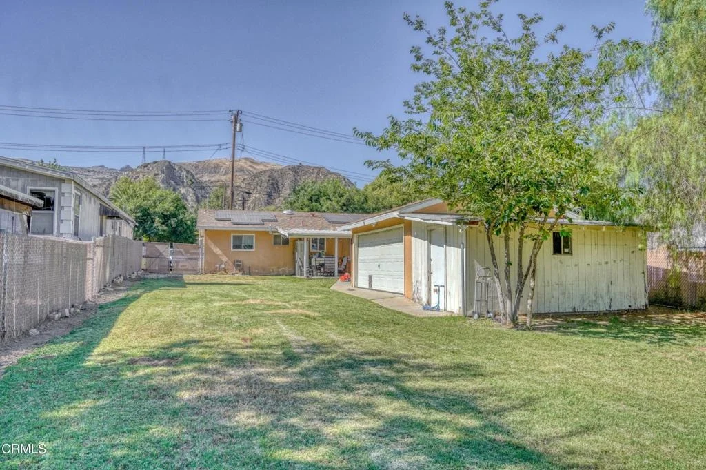 Photo of 3928 Camulos Street