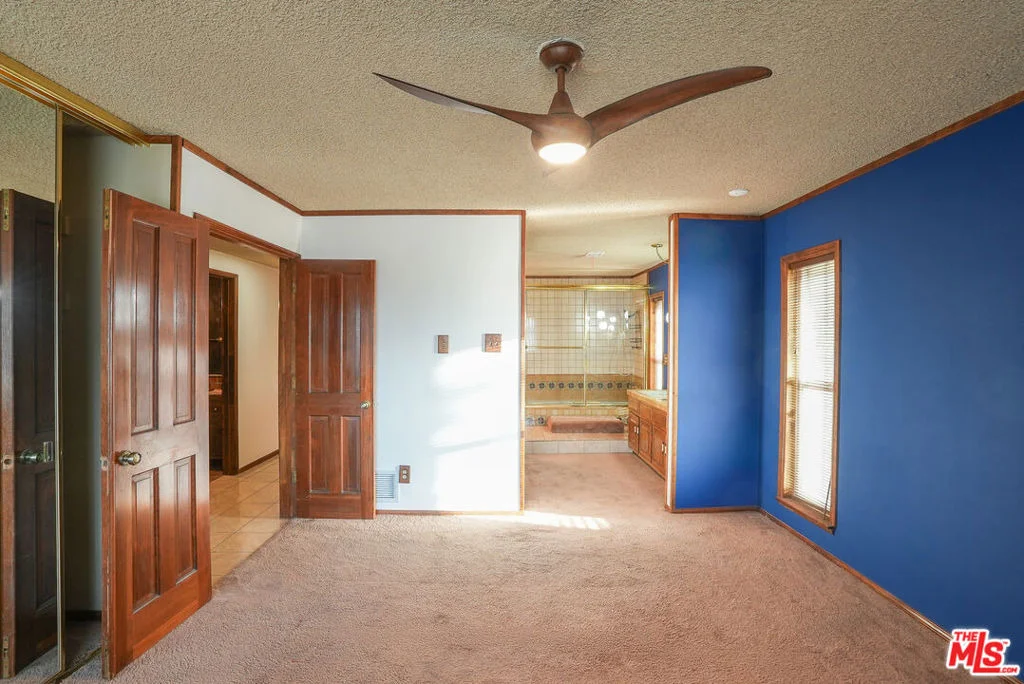 Photo of 42060 Parkmont Drive