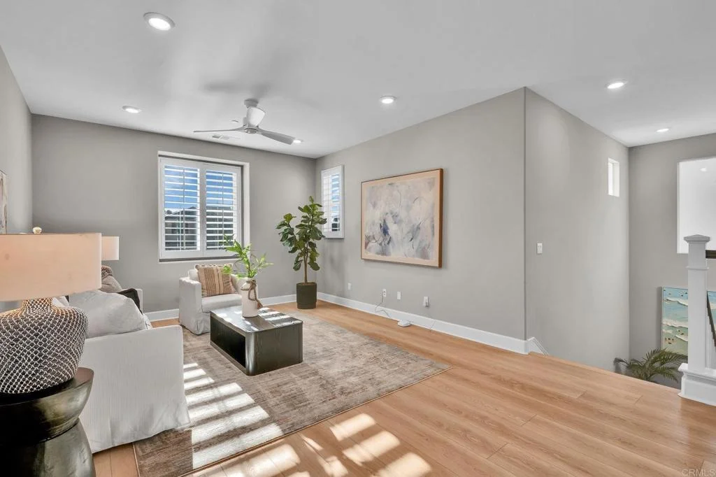 Photo of 916 Lindbergh Drive