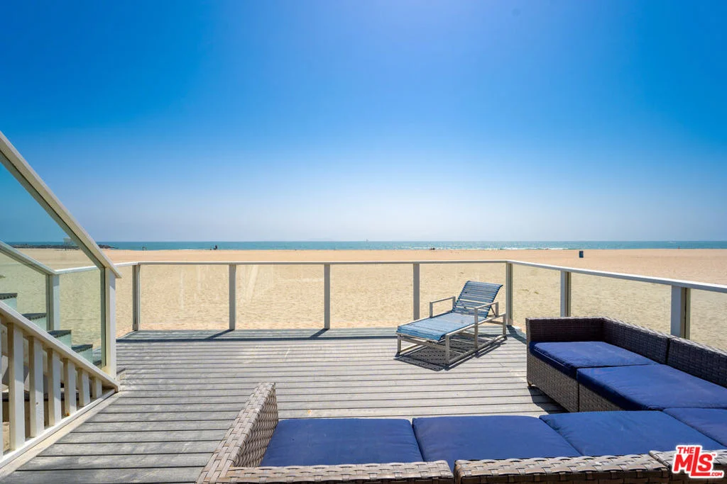 Photo of 305 Ocean Drive