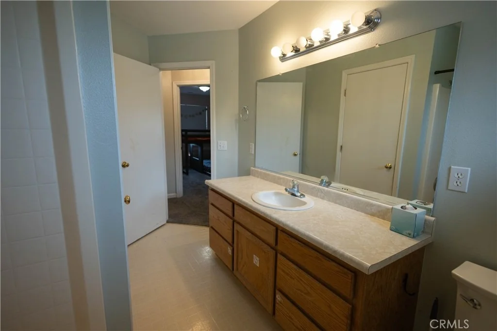 Photo of 6042 Grange