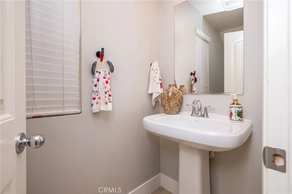 Photo of 32378 Magee