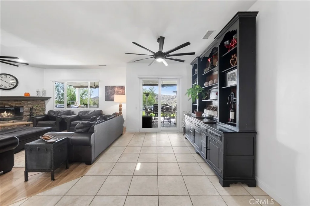 Photo of 39099 Calle Jojoba