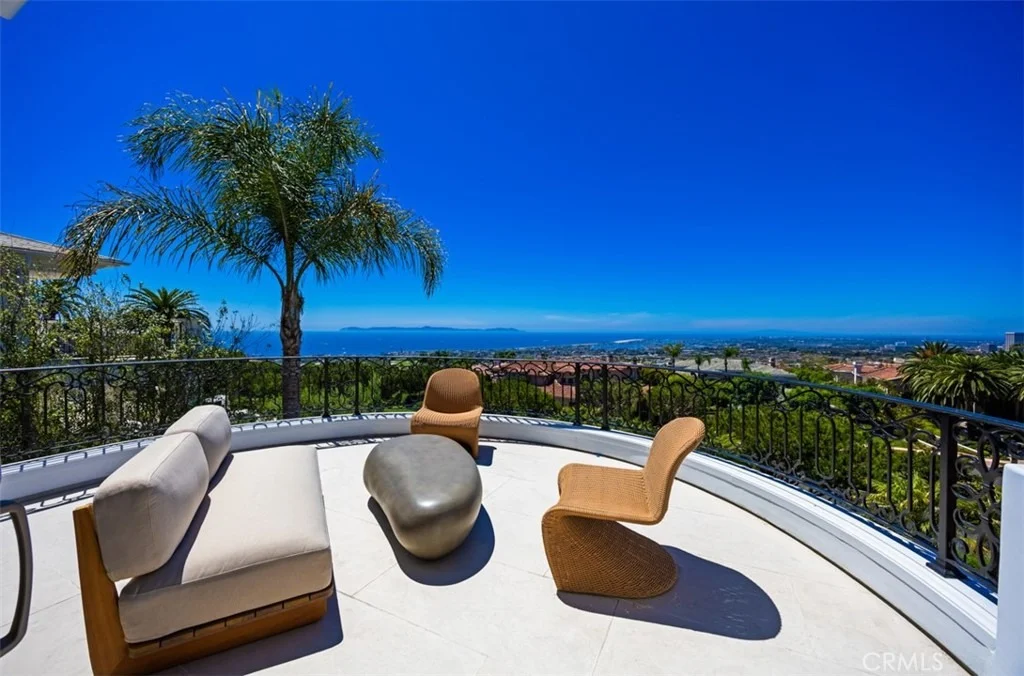 Photo of 5 Sailview