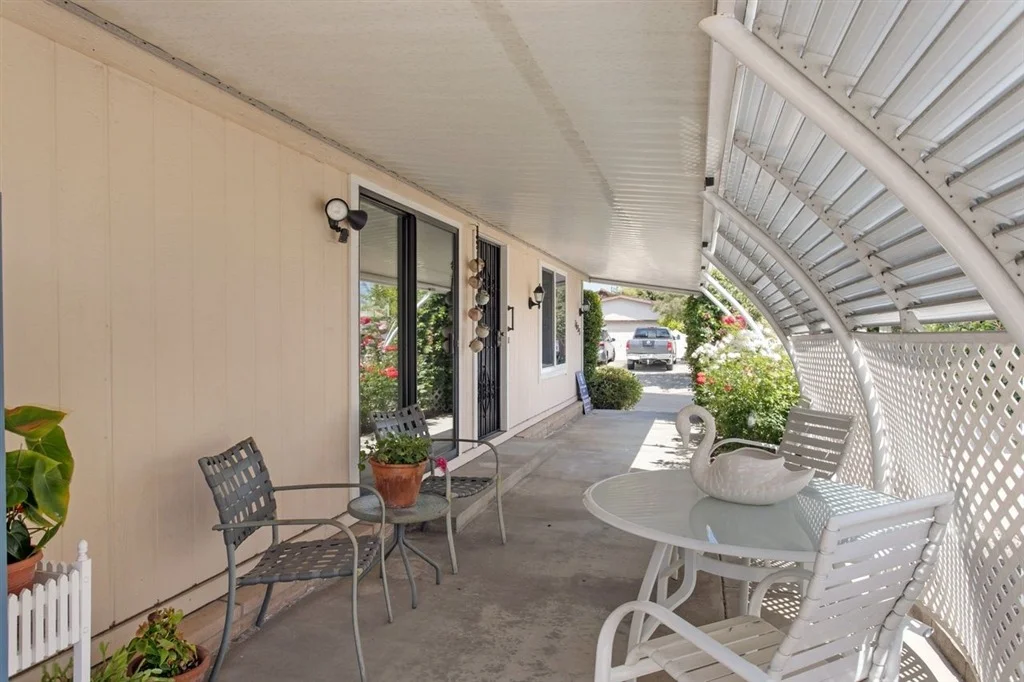 Photo of 1635 Lotus Glen