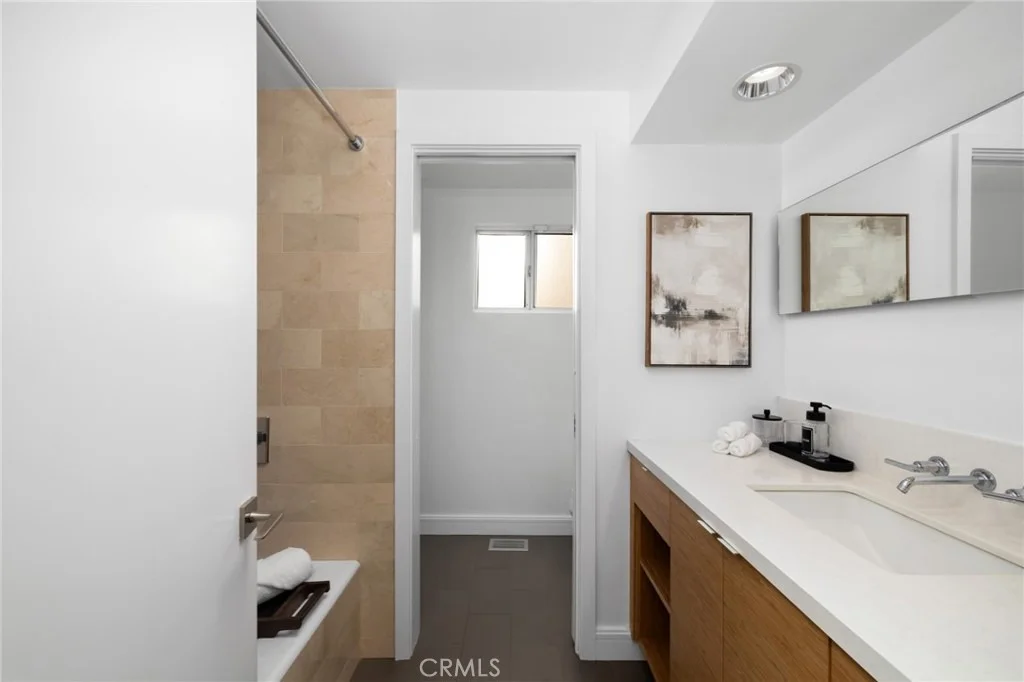 Photo of 598 Camillo Road