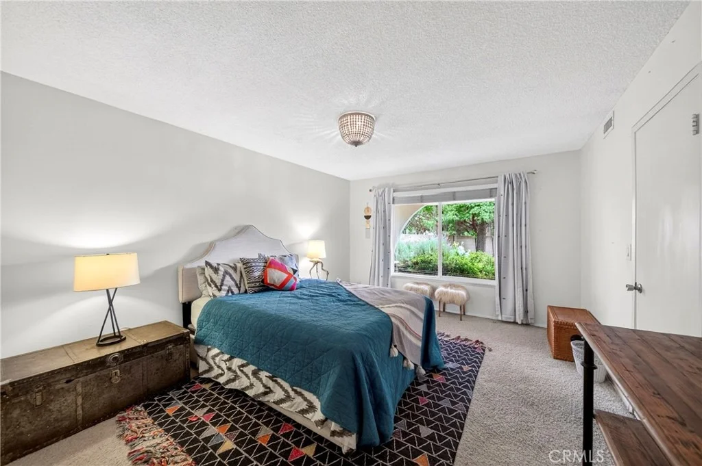 Photo of 1500 Canyon