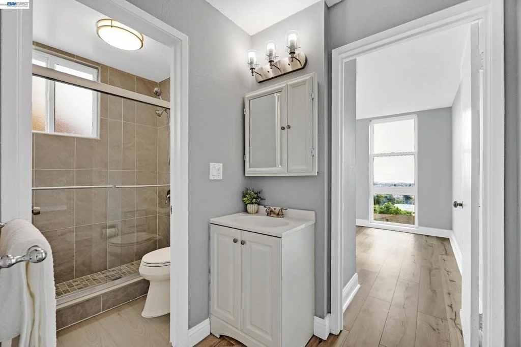 Photo of Unit 306 at 2 Panoramic Way