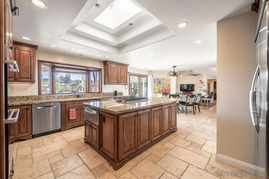 Photo of 33 Gateview