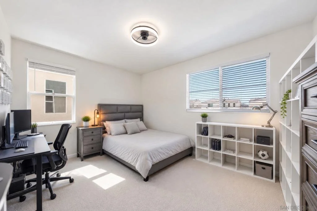 Photo of 35241 Valencia Pt
