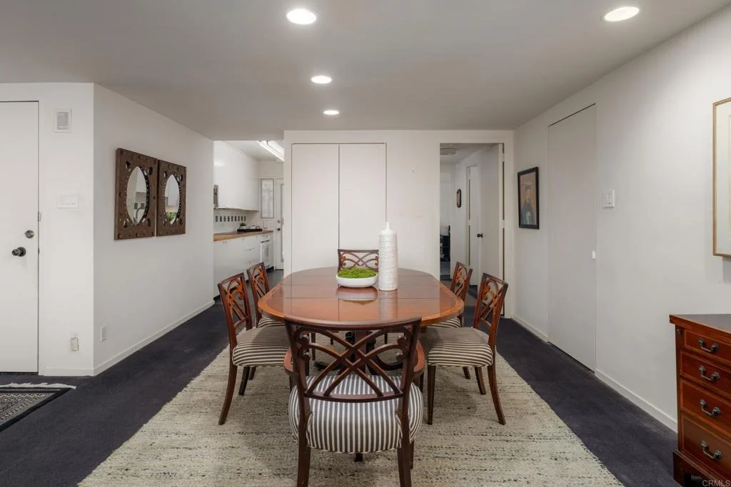 Photo of Unit 5E at 939 Coast Boulevard