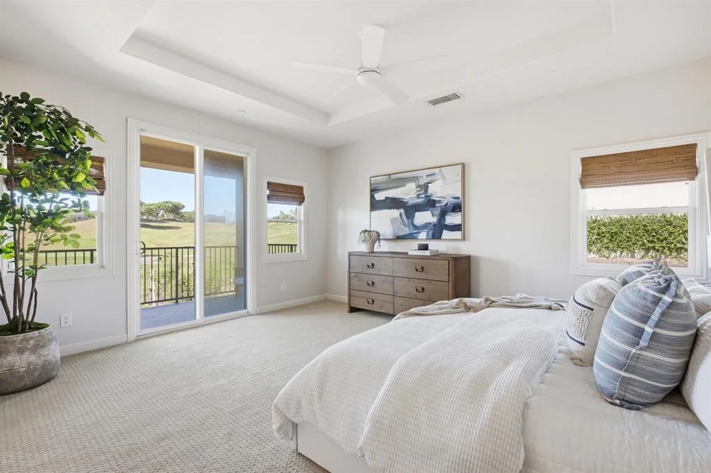Photo of 1077 Village Drive