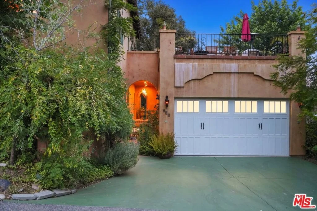 Photo of 754 Basin Drive