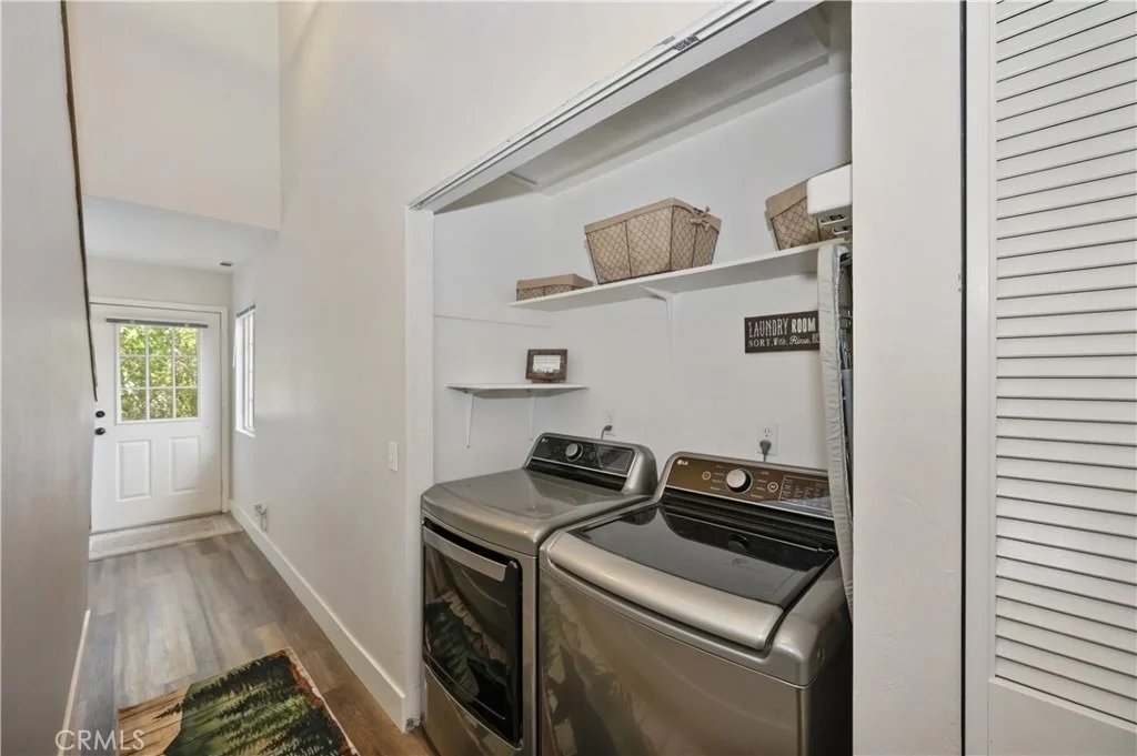 Photo of 42824 Cedar Avenue