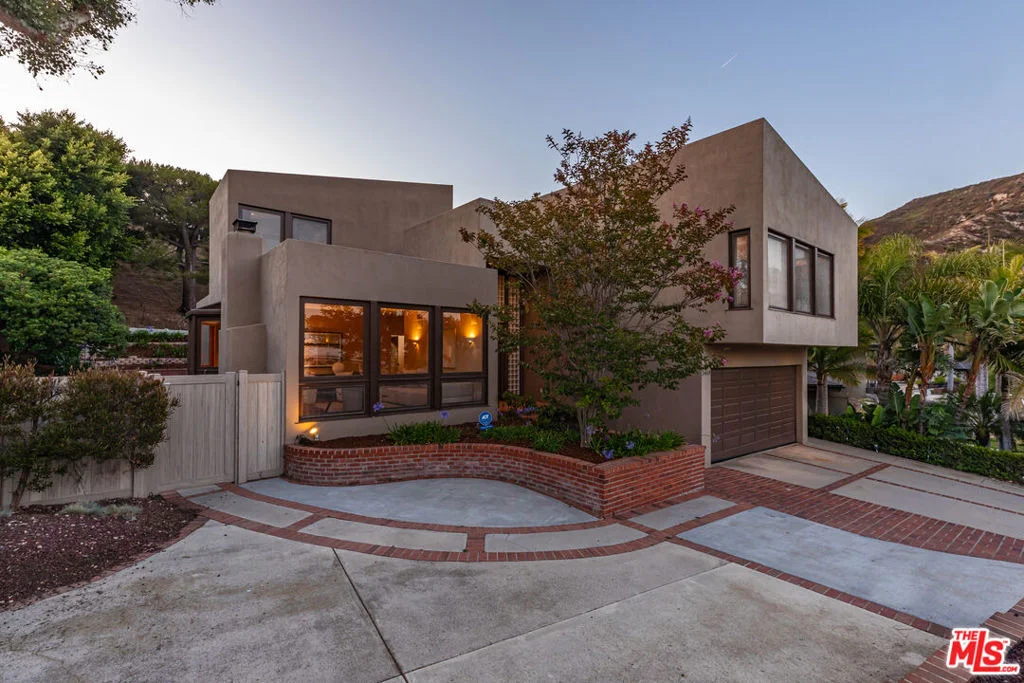 Photo of 3449 Cloudcroft Drive