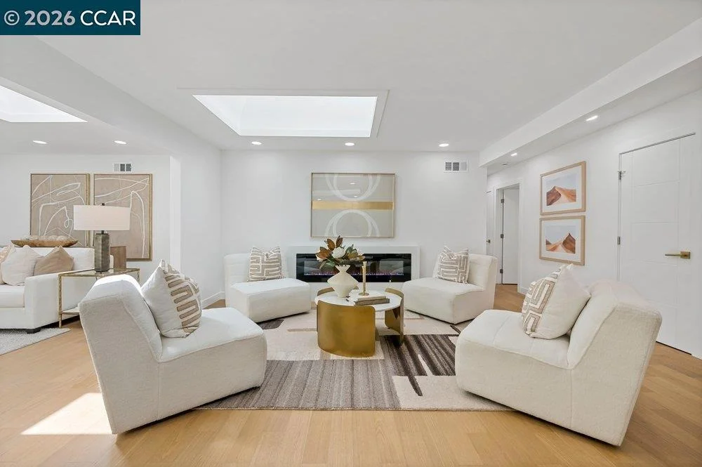 Photo of 8 Ramona Dr