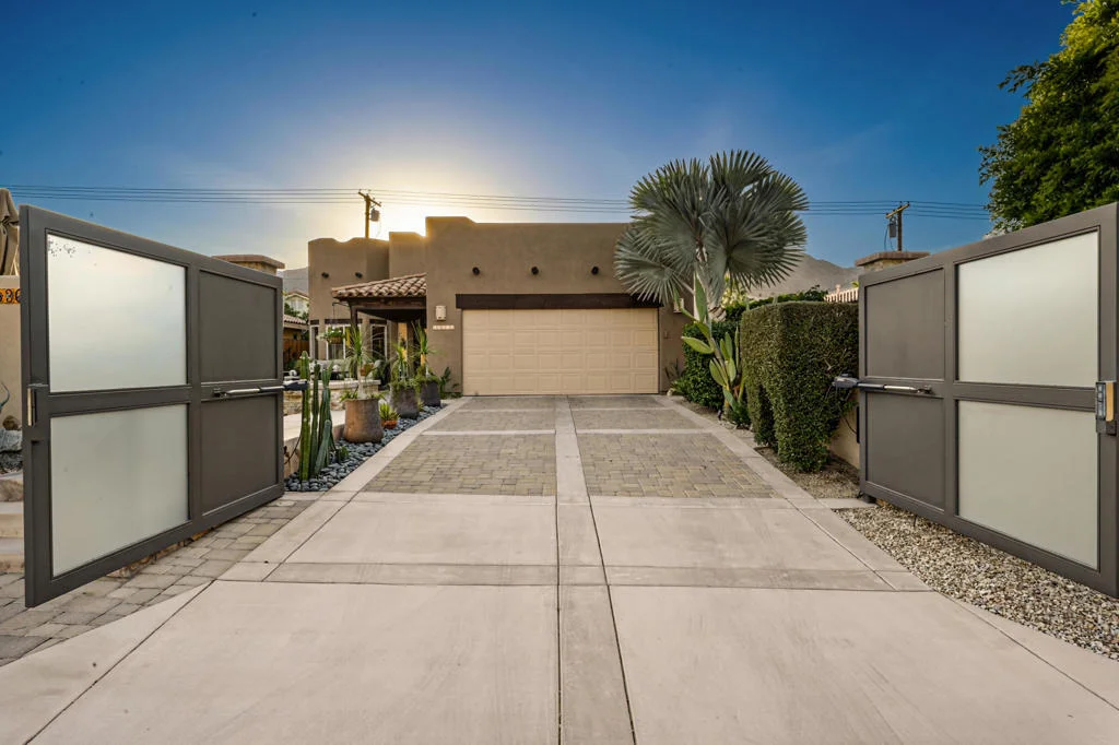 Photo of 53605 Avenida Navarro