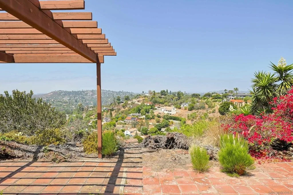 Photo of 4346 Mount Helix Highlands