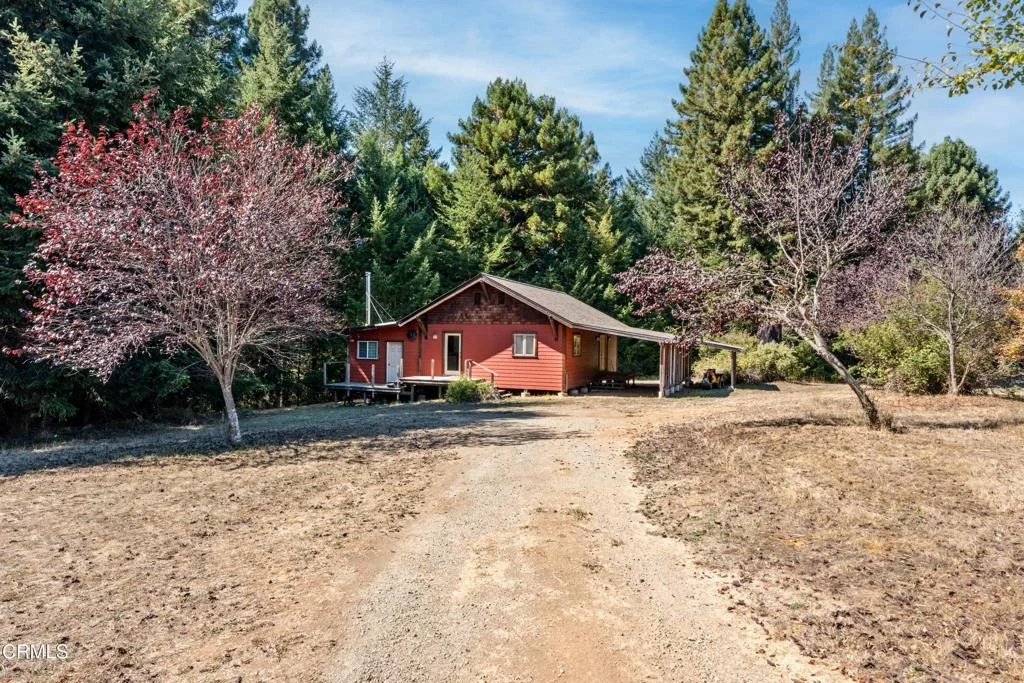 Photo of 28580 Comptche Ukiah Road