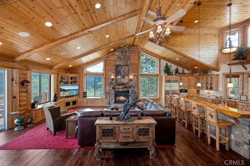 Photo of 438 Starlight Circle
