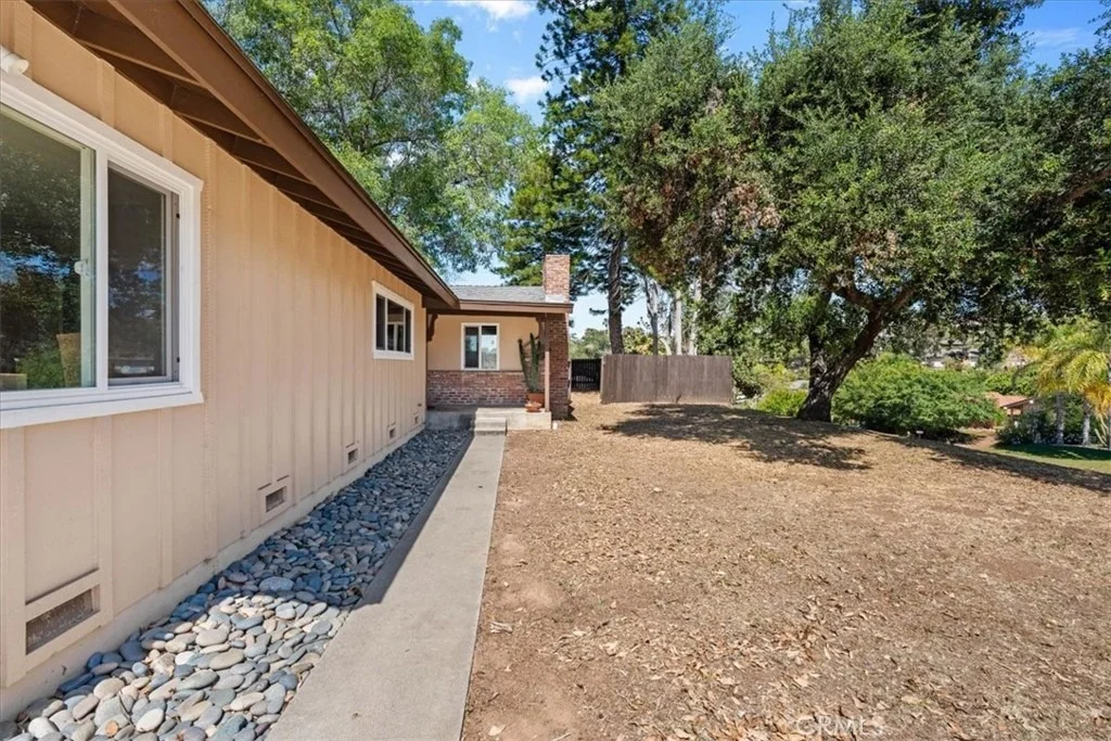 Photo of 213 Beaumont