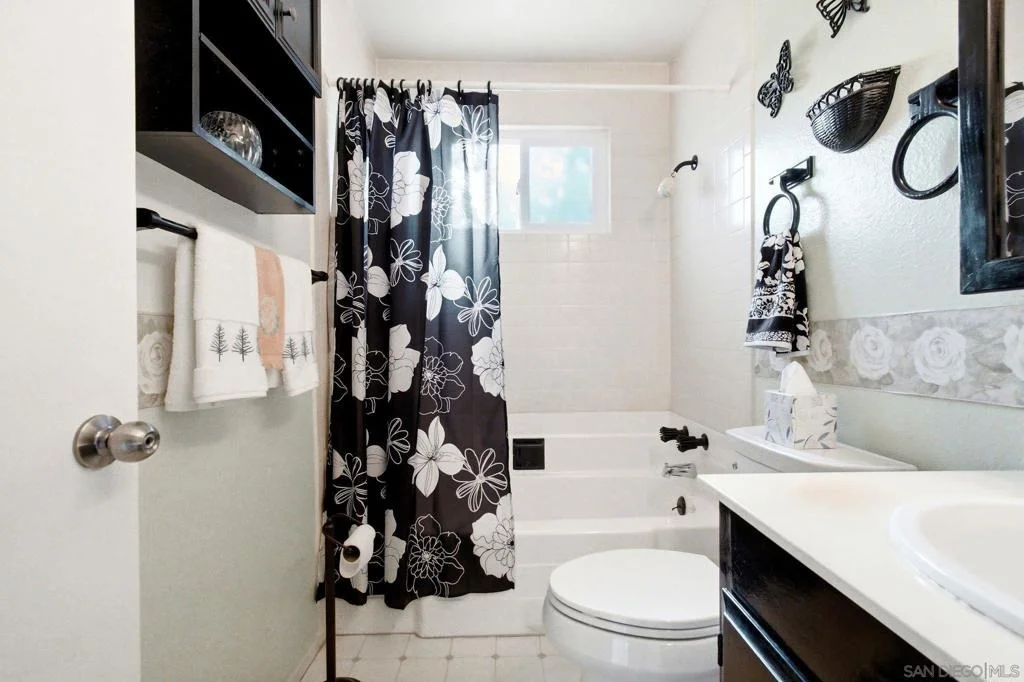 Photo of 1632 Danny Way