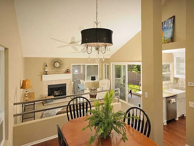 Photo of 309 Crocus Court