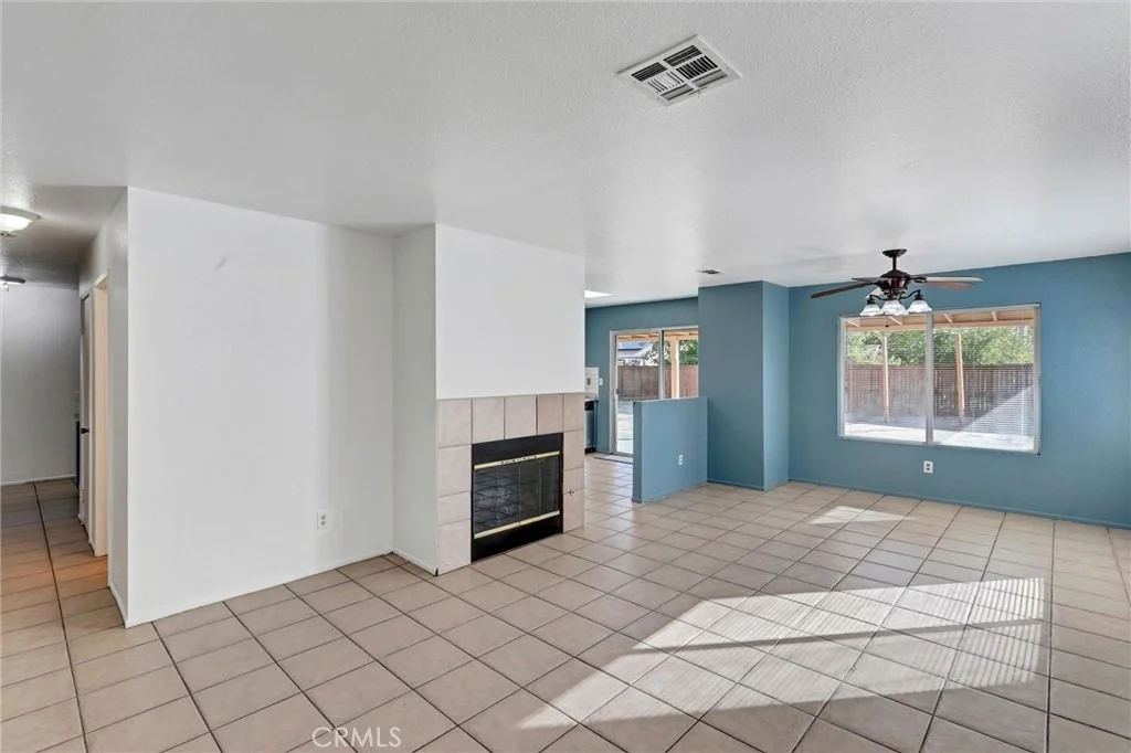 Photo of 15333 Ross