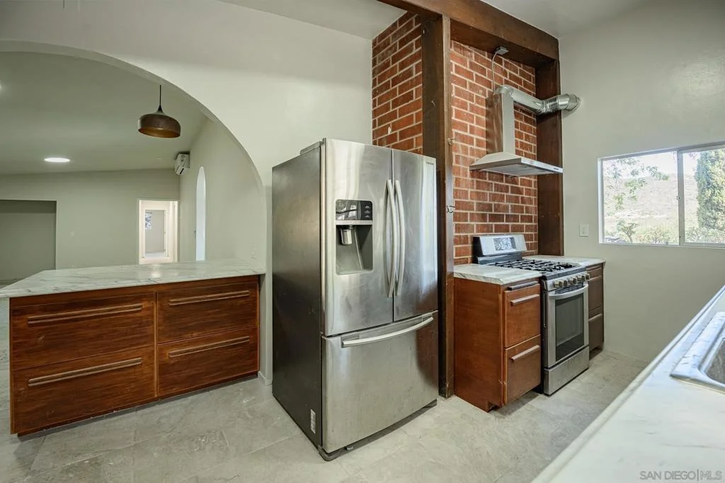 Photo of 14949 Woods Valley