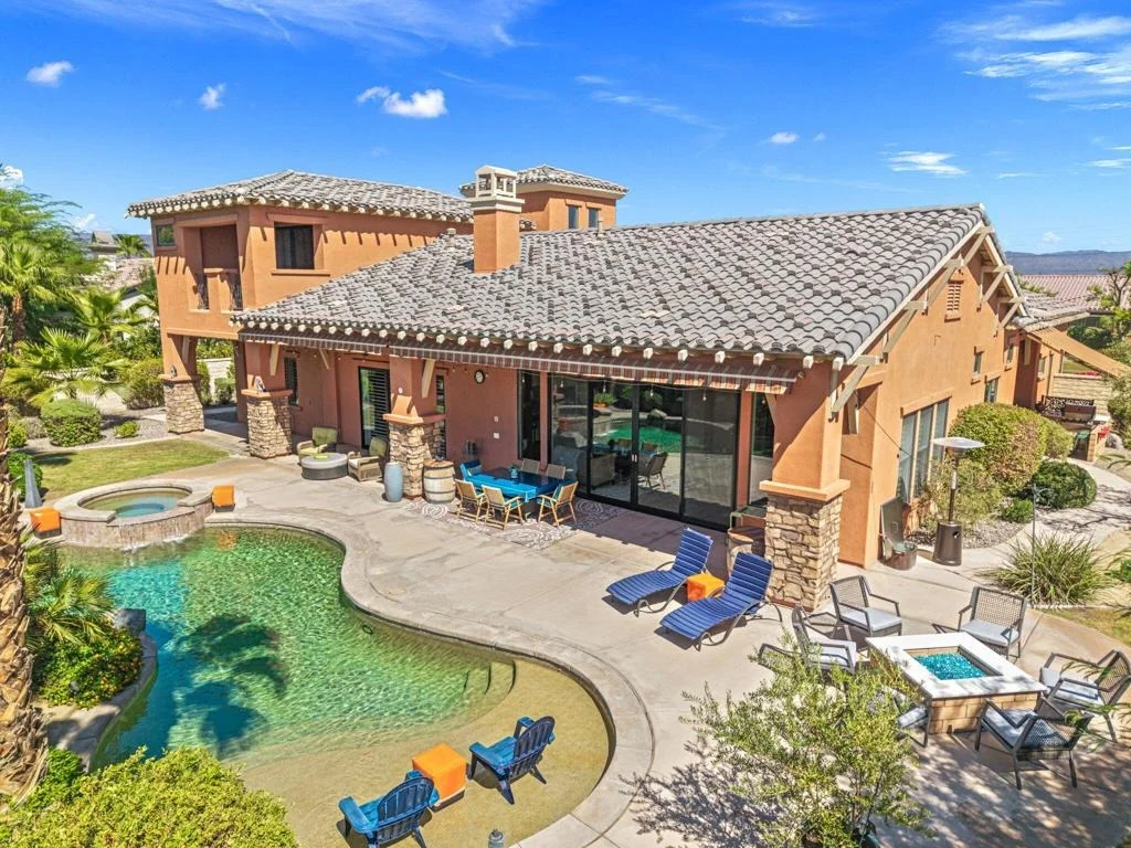 Photo of 49233 Constitution Drive