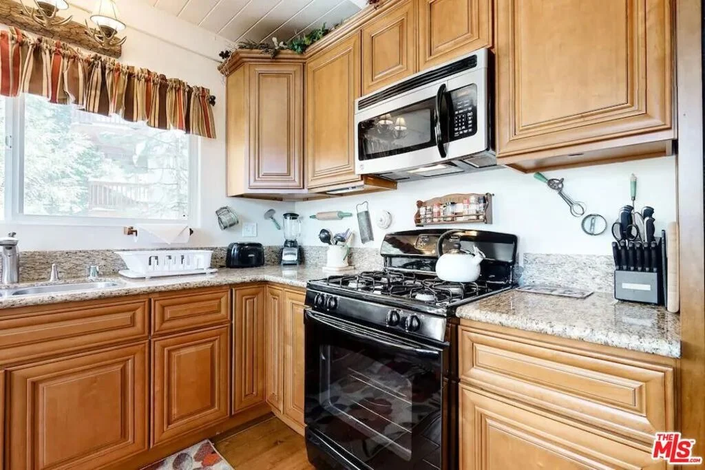 Photo of 888 Grass Valley Road