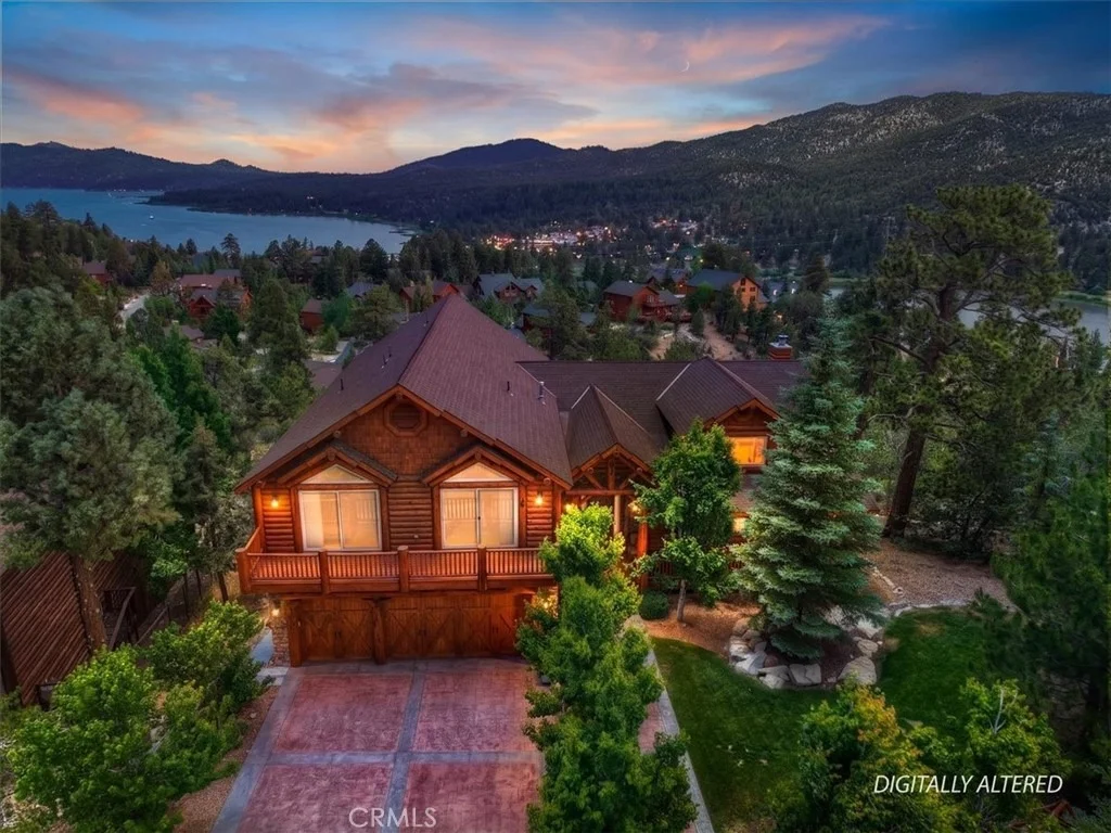 Photo of 438 Starlight Circle