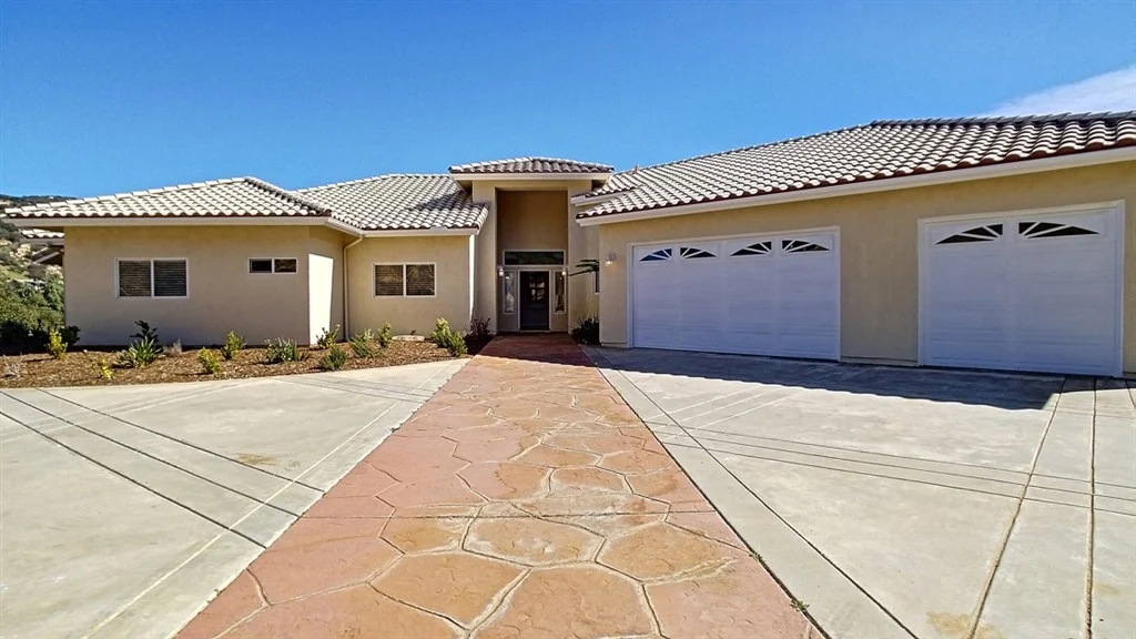 Photo of 211 Bullard Lane