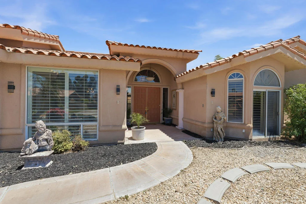 Photo of 78840 Martinique Drive