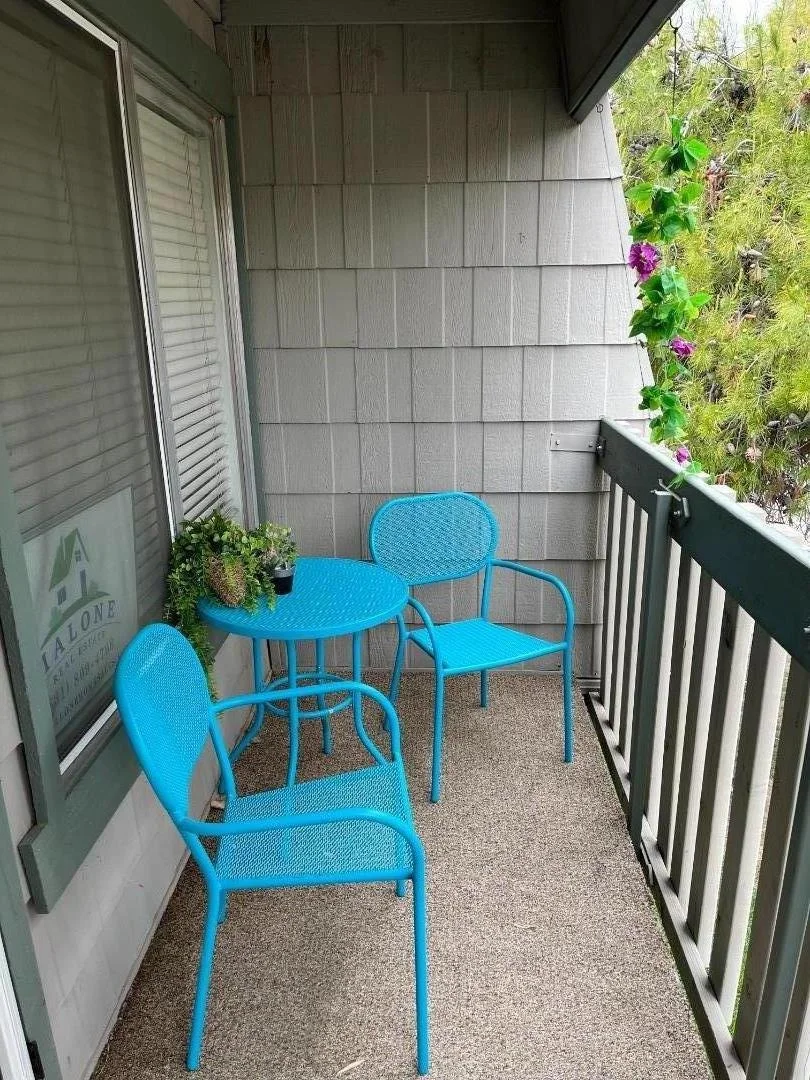 Photo of Unit B at 3334 Harbor Circle