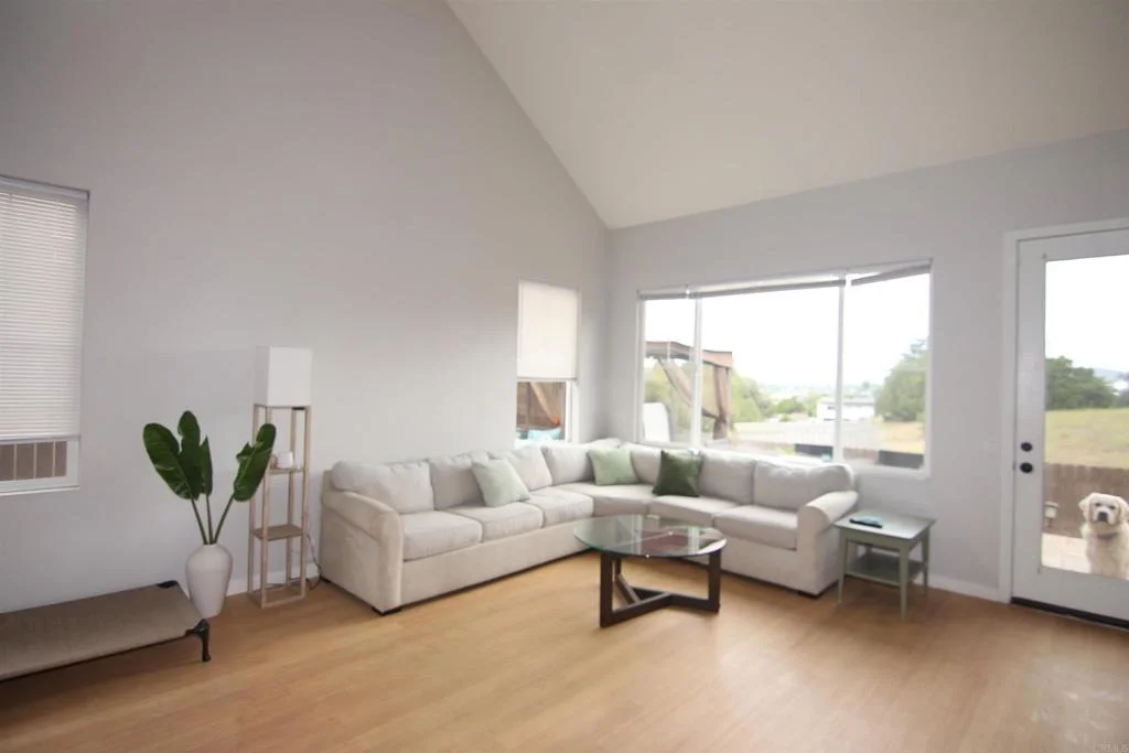 Photo of 445 Poets Square