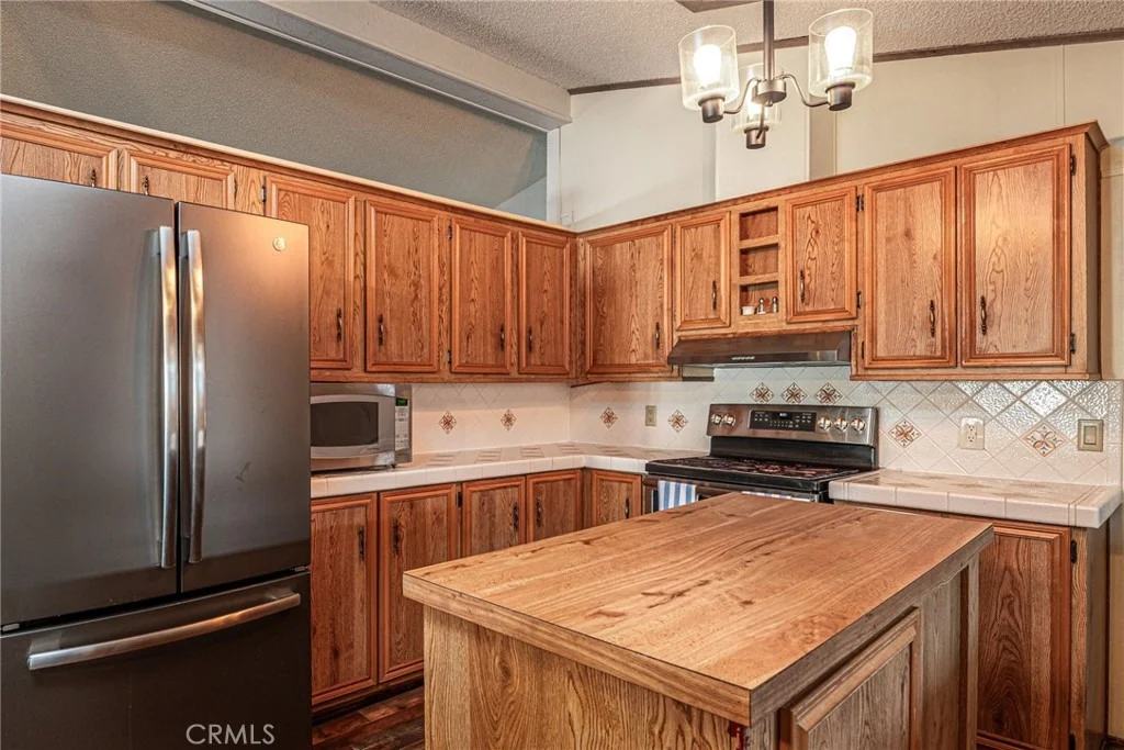 Photo of 38075 Calle Amigable
