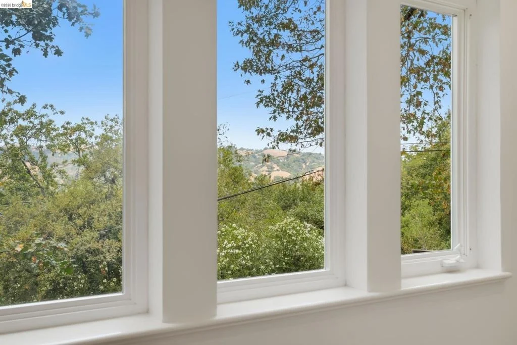 Photo of 857 A Mountain View Drive
