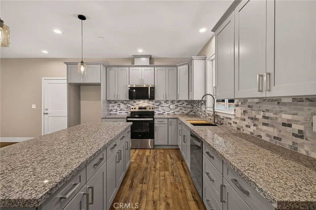 Photo of 1604 Rowyn