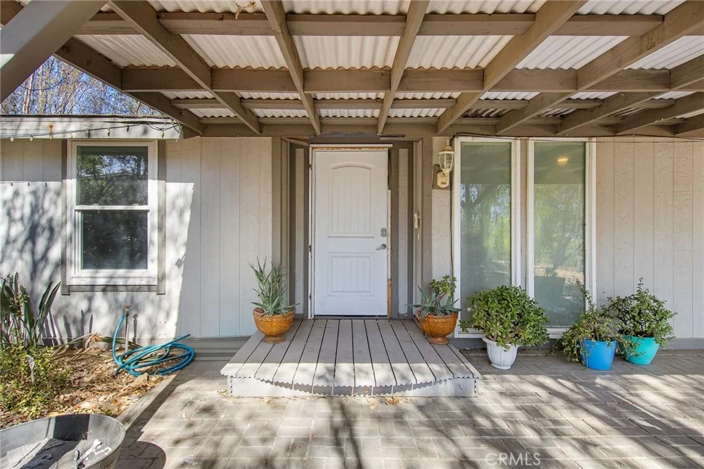 Photo of 20318 Palomar Street