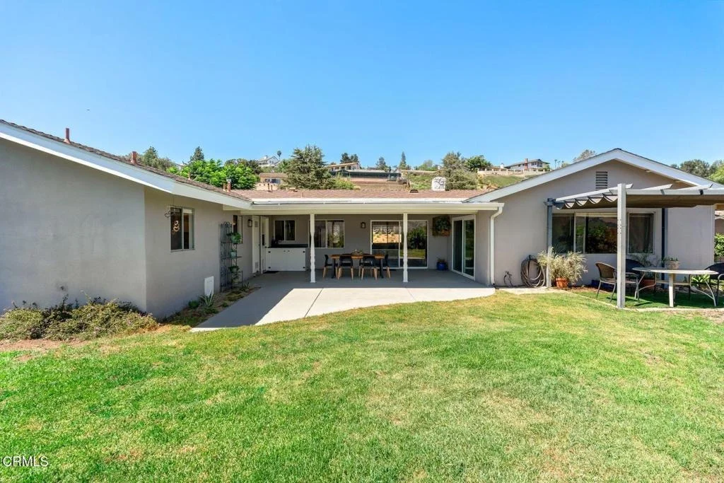Photo of 438 E View Drive