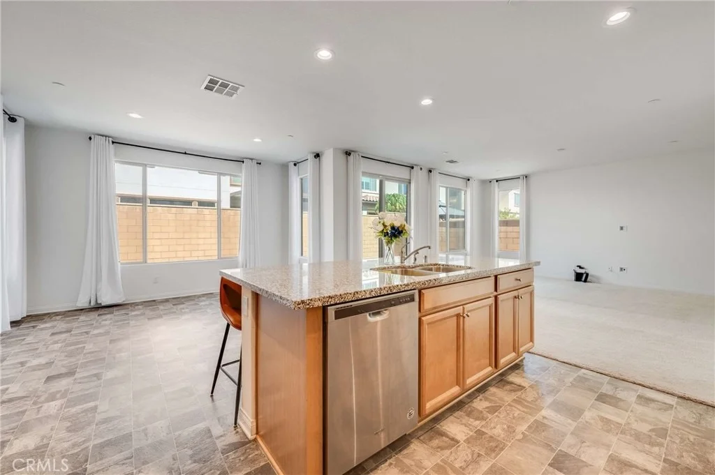 Photo of 3447 E Sumac