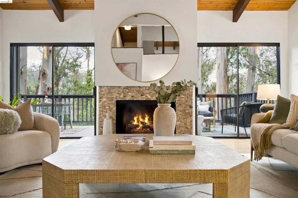 Photo of 7099 Pinehaven Road